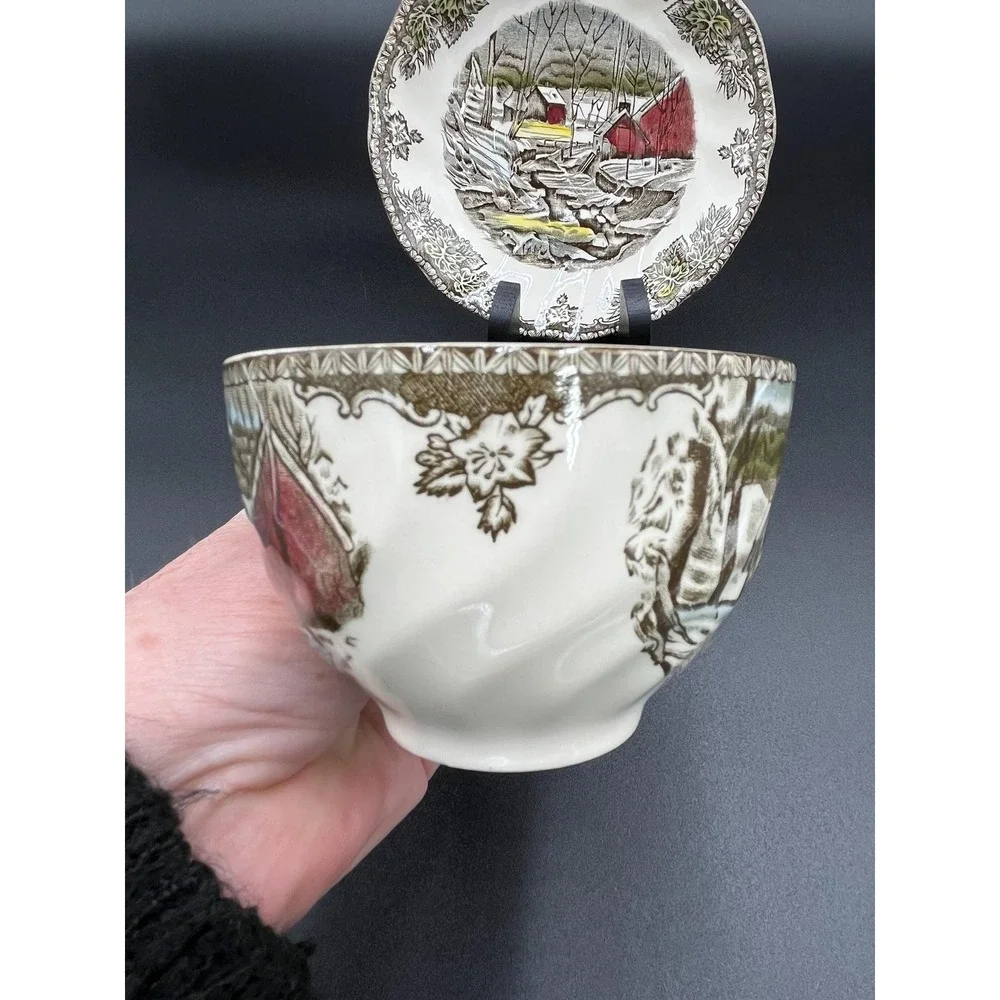 Johnson Brothers Friendly Village Teacup Set - The Ice House English China